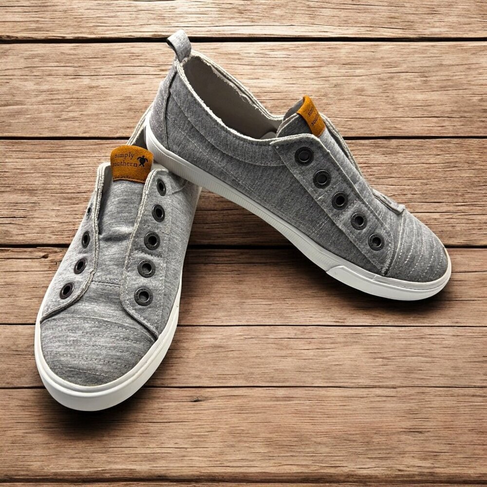 Simply Southern Slip On Sneaker Size 6 Loafer Gray Flat - Picture 2 of 8
